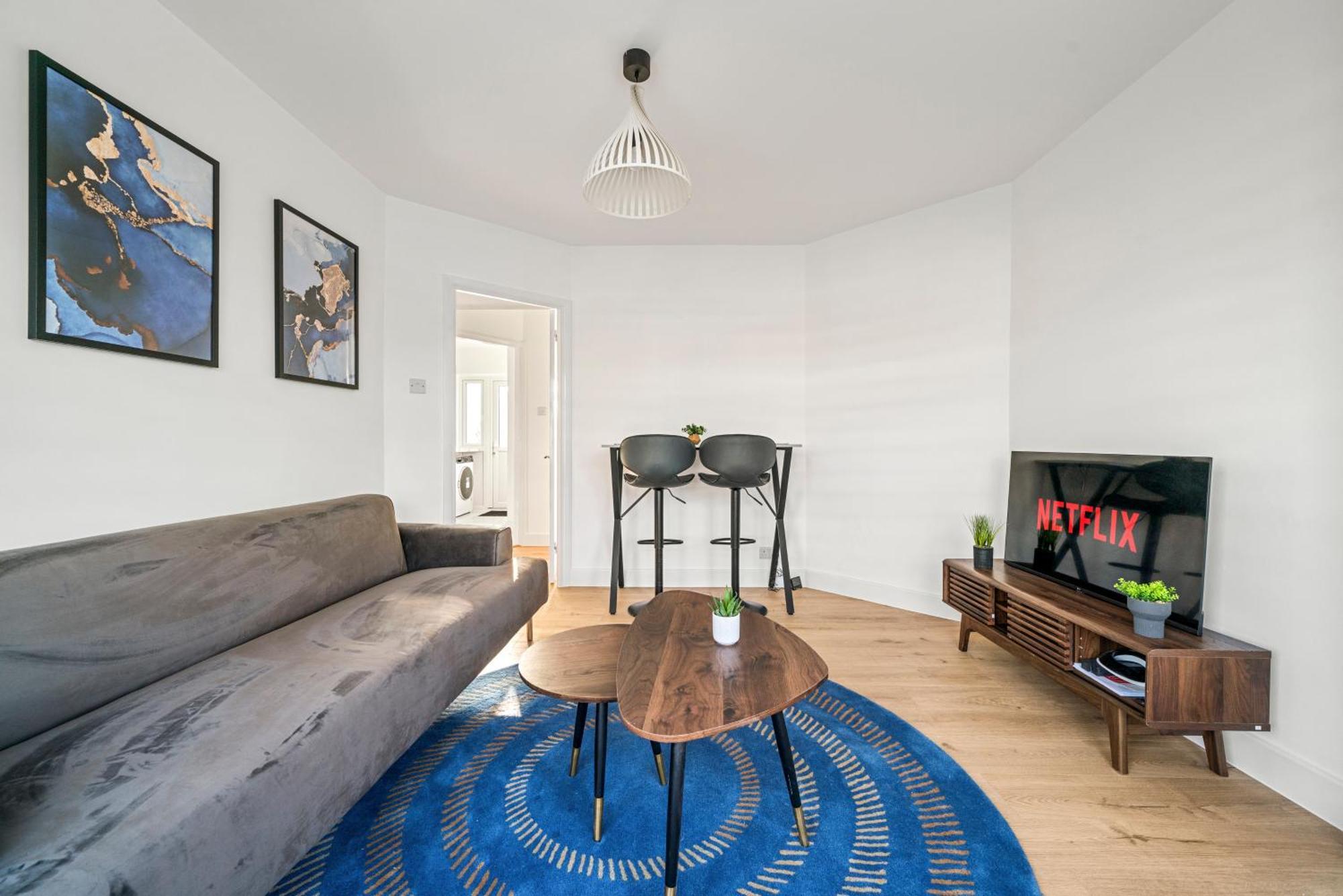 Apartamento 2 Bed Luxury Parking And Garden - Close To Heathrow Londres