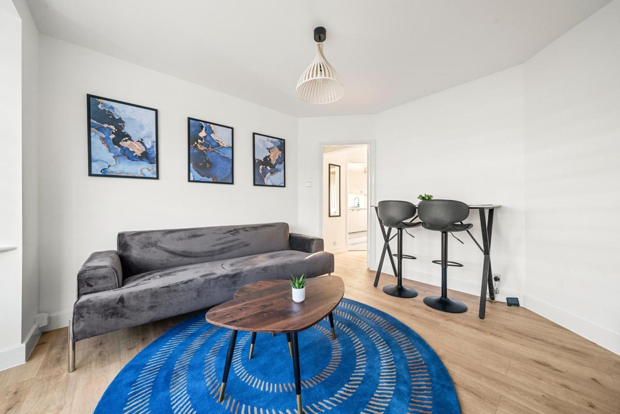 2 Bed Luxury Parking And Garden - Close To Heathrow * Londres